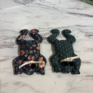 Vintage Bean Bag Frogs kitschy cottage core weighted frogs